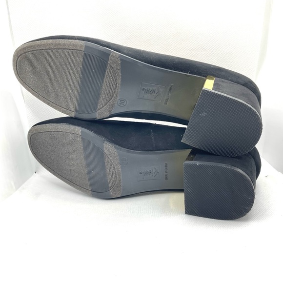 Fioni Faux Suede Black With Gold Accent Round Tip Heels Sz 10. 2" heel - Picture 6 of 10